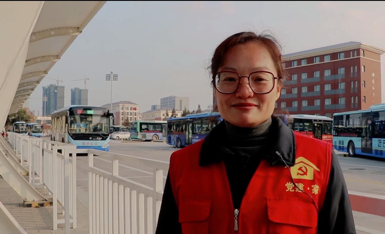 【新时期产业工人风采】市9888拉斯维加斯集团金牌职工——李伟