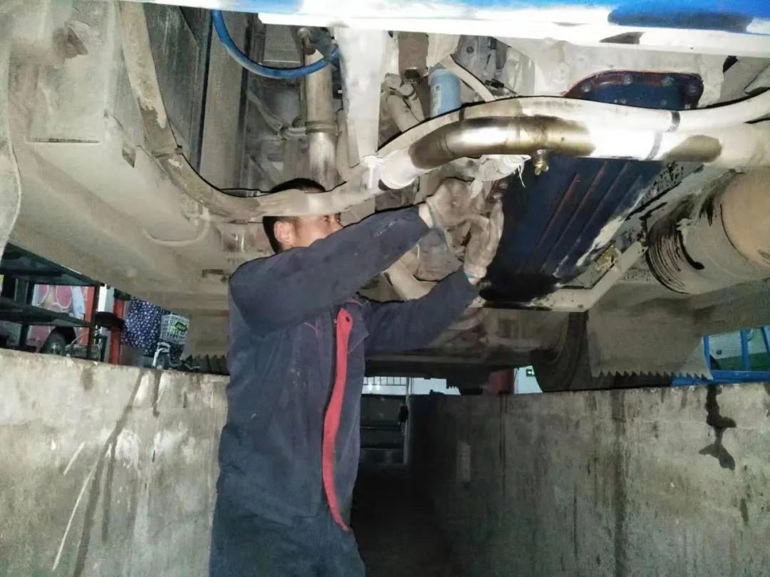 【“闪光在一线”系列报路①】魏坤：12年“炼”成公交“维建达人”