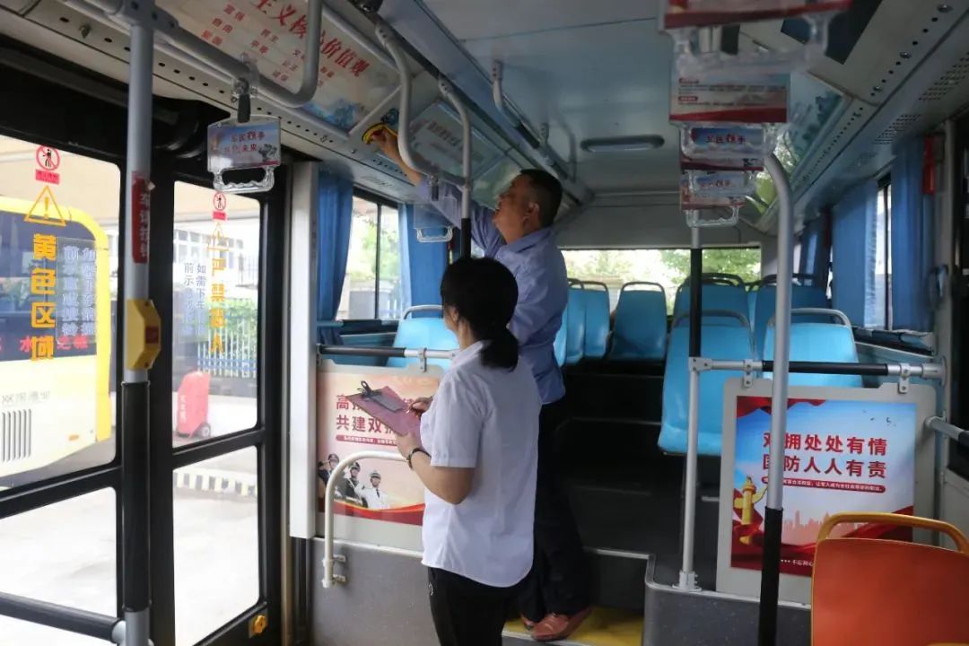 17e3c01c8d18450720a5ba83f54fe2d8 17e3c01c8d18450720a5ba83f54fe2d8