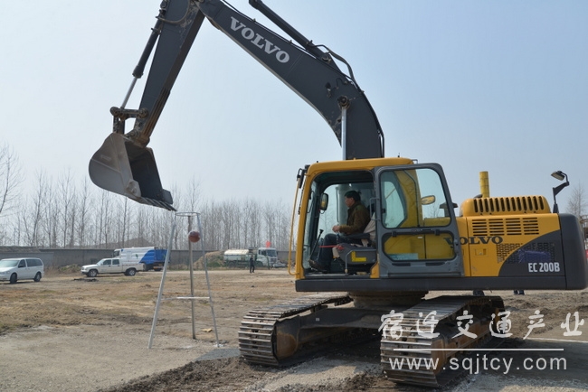 03450d4b37292d9389b31cdbc107a461 操作手技术赛 zhaopian1.JPG